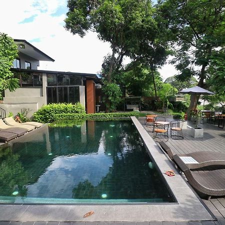 I-River Chiangmai Чиангмай Екстериор снимка
